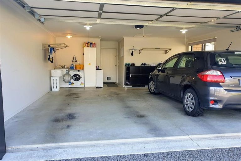 Photo of property in 37 Beachwood Drive, Hatfields Beach, Orewa, 0931