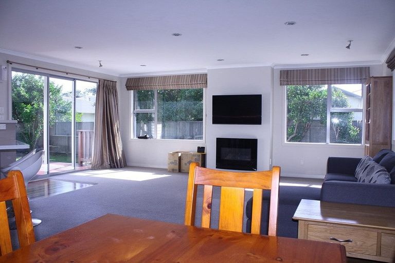 Photo of property in 36a Saint Ronans Avenue, Waterloo, Lower Hutt, 5011