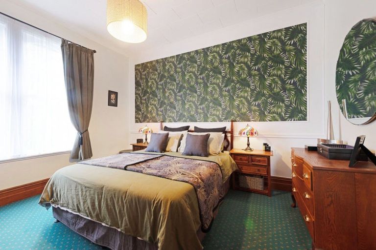 Photo of property in 18 Hall Street, Newtown, Wellington, 6021