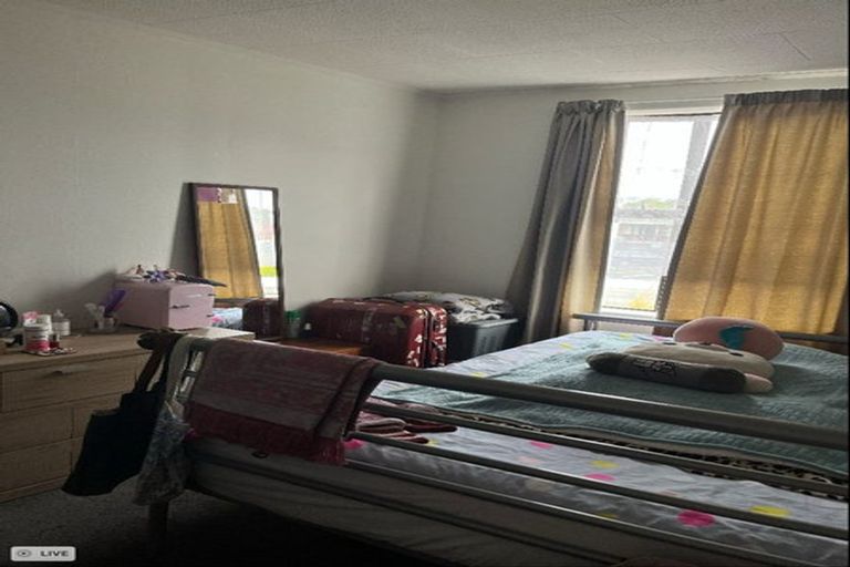 Photo of property in 32 Dundas Street, North Dunedin, Dunedin, 9016