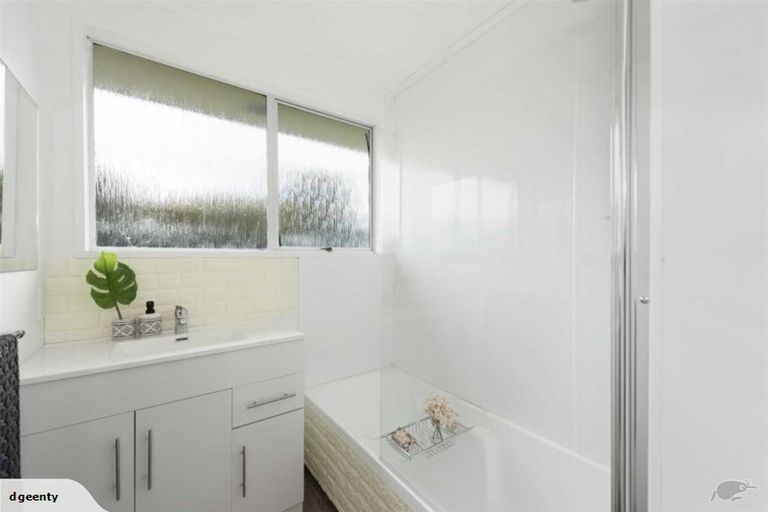 Photo of property in 28 Blomfield Street, Nawton, Hamilton, 3200