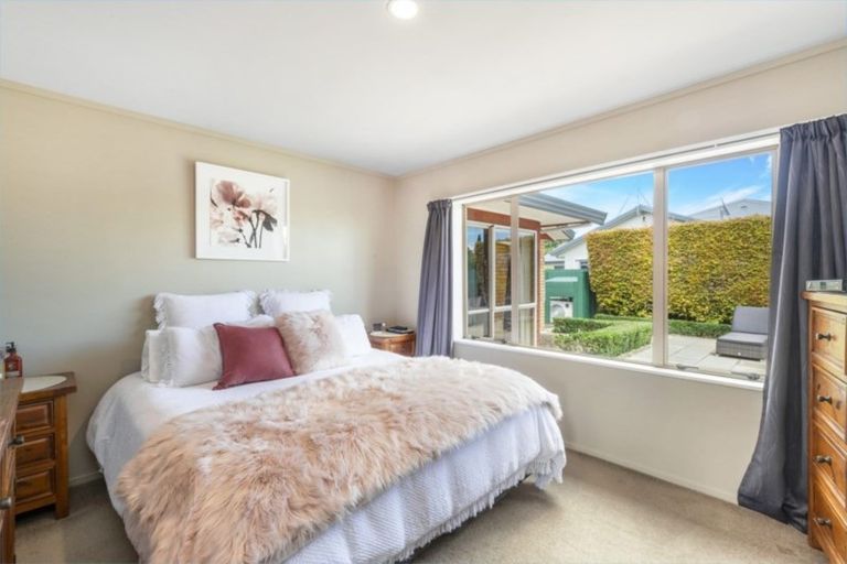 Photo of property in 7 Bouverie Crescent, Flagstaff, Hamilton, 3210