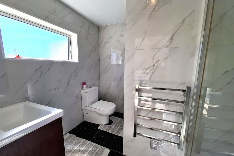 Photo of property in 1c Bollard Avenue, Mount Albert, Auckland, 0600