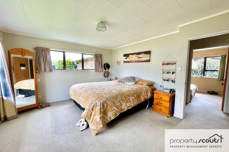 Photo of property in 3 Highlands Place, Highlands Park, New Plymouth, 4312