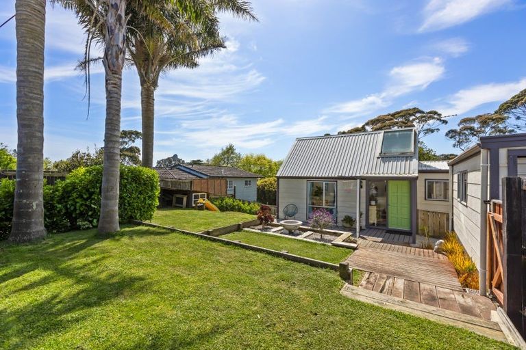 Photo of property in 18 Antonia Place, Bell Block, New Plymouth, 4312
