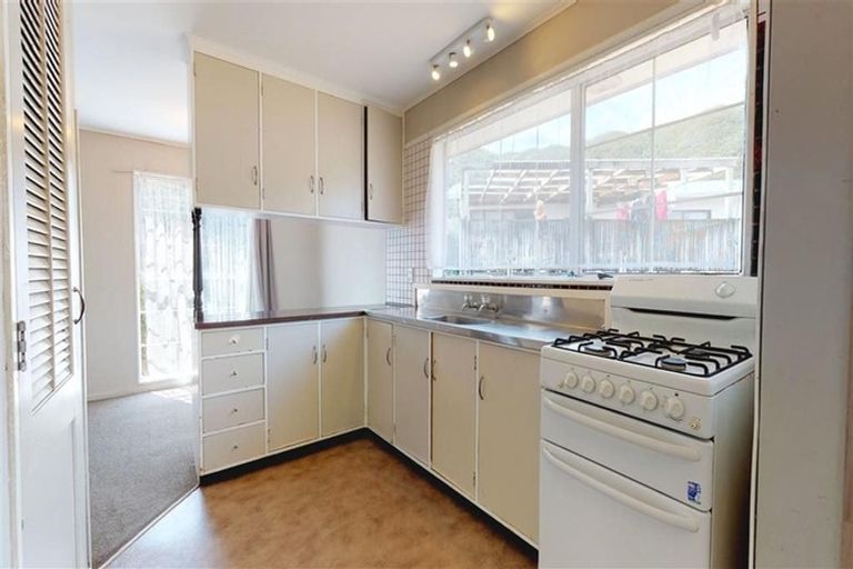 Photo of property in 1 Bunratty Grove, Wainuiomata, Lower Hutt, 5014