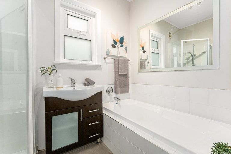 Photo of property in 10a Ellora Street, Ngaio, Wellington, 6035