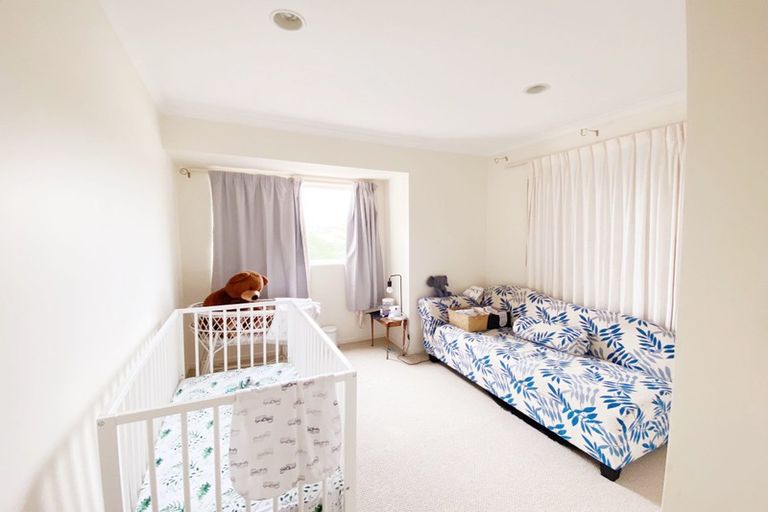 Photo of property in 25 Bronte Place, Somerville, Auckland, 2014