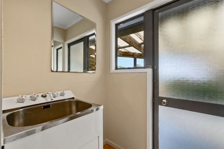 Photo of property in 331 South Head Road, South Head, Helensville, 0874