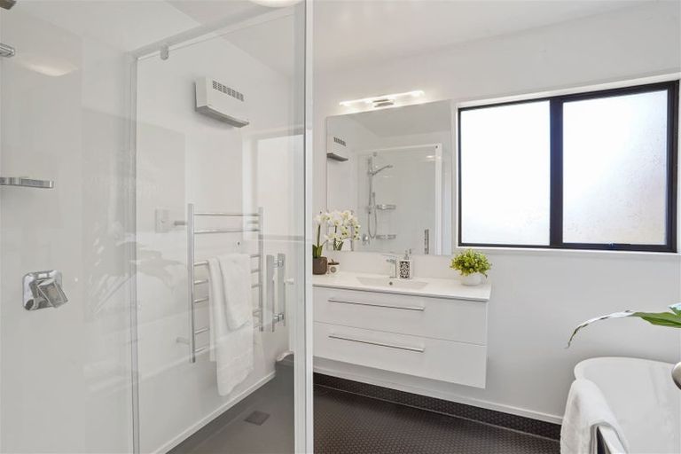 Photo of property in 43 Townshend Crescent, Halswell, Christchurch, 8025