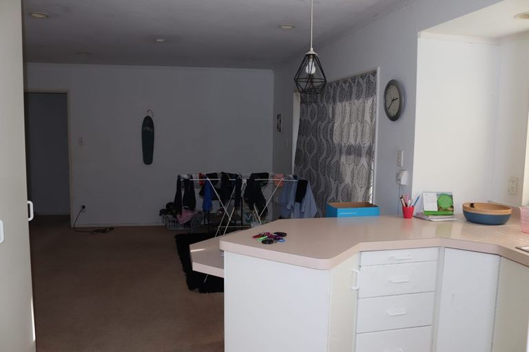 Photo of property in 35 Orangewood Drive, Northpark, Auckland, 2013