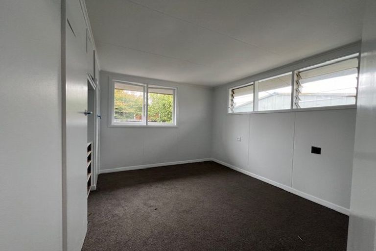 Photo of property in 30 Clutha Street, Alexandra, 9320