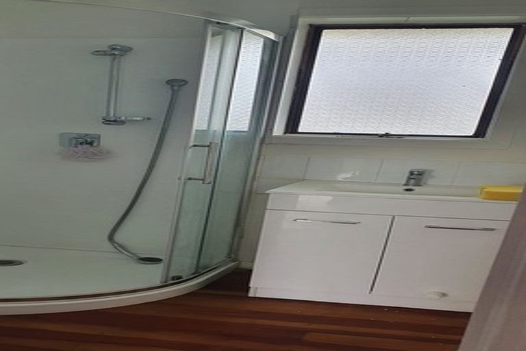 Photo of property in 1 Westland Road, Tuakau, 2121