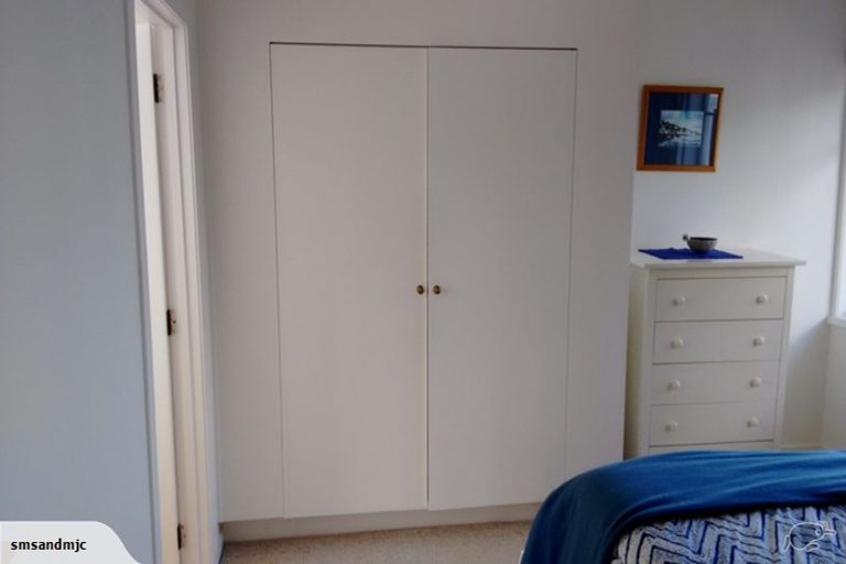 Photo of property in 5b Church Street, Devonport, Auckland, 0624