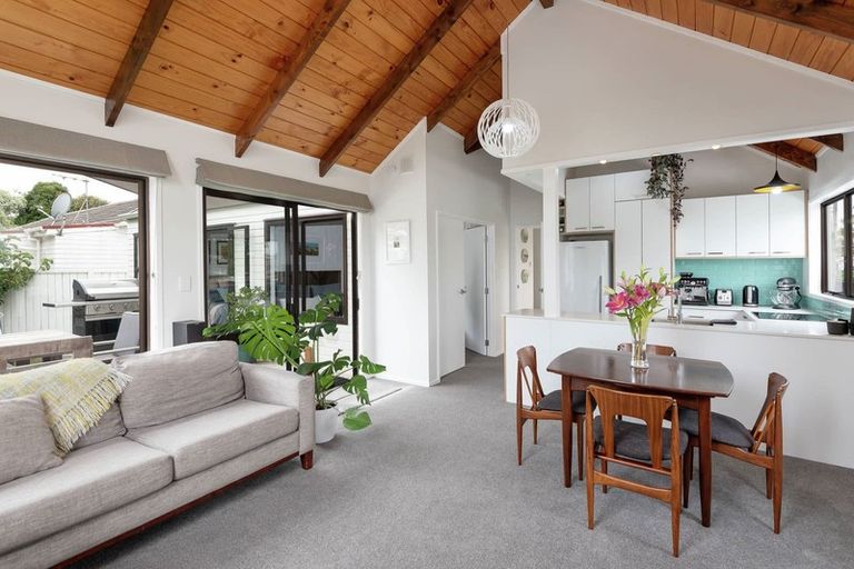 Photo of property in 6/65 Moore Street, Howick, Auckland, 2014