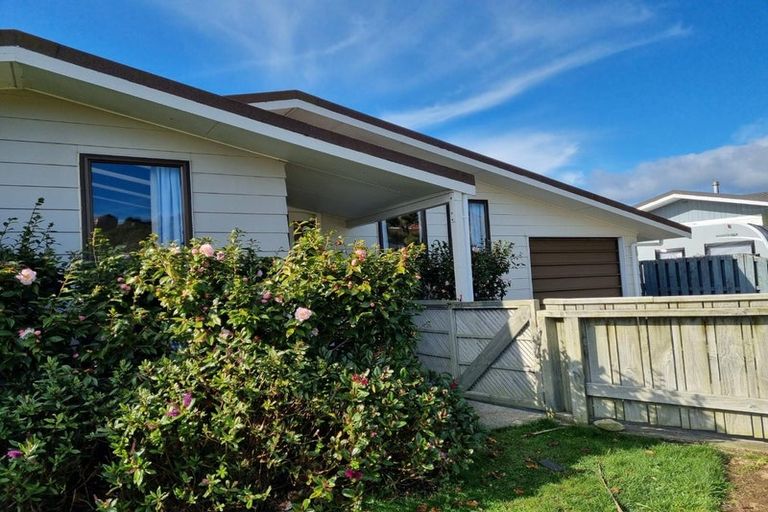 Photo of property in 46 Bodmin Terrace, Camborne, Porirua, 5026