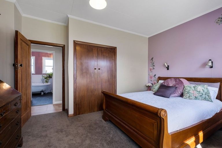 Photo of property in 42 Warwick Street, Mayfield, Blenheim, 7201