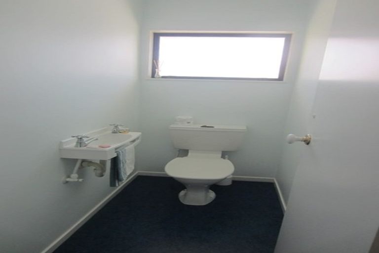 Photo of property in 99 Woodman Drive, Tawa, Wellington, 5028