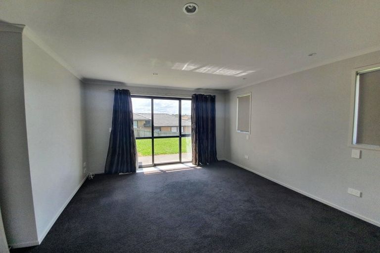 Photo of property in 11 Kilbryde Crescent, Pokeno, 2402
