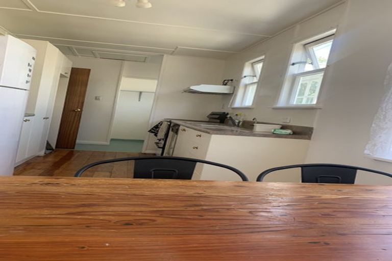 Photo of property in 1275 High Street, Taita, Lower Hutt, 5011