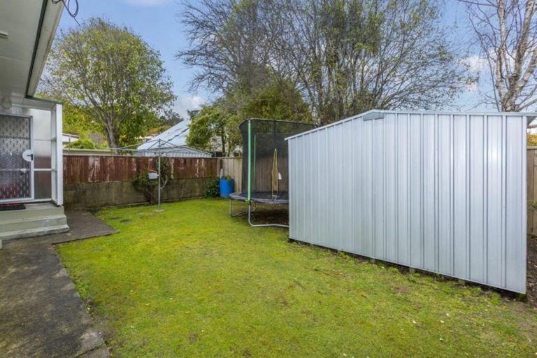 Photo of property in 1/1 Heretaunga Square, Silverstream, Upper Hutt, 5019
