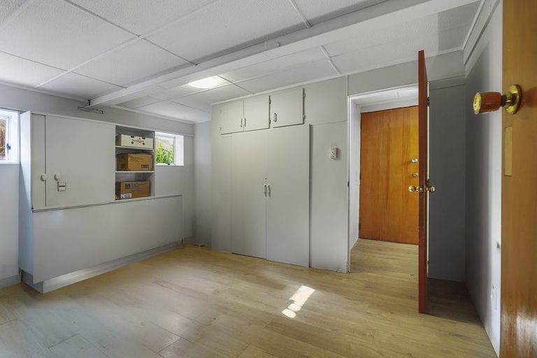 Photo of property in 24 Springfield Crescent, Enderley, Hamilton, 3214