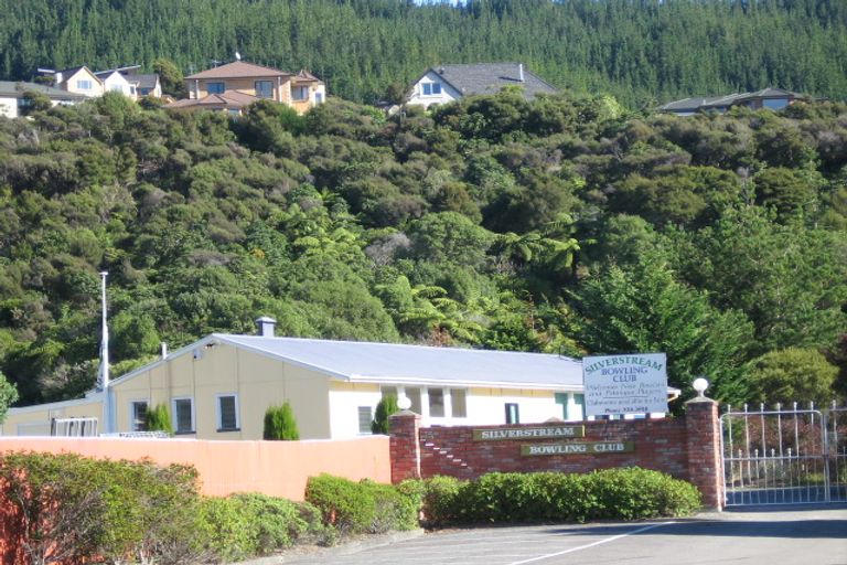 Photo of property in 35 Dunns Street, Silverstream, Upper Hutt, 5019