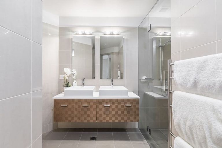 Photo of property in 20 Little Compton Mews, Snells Beach, 0920