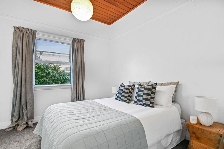 Photo of property in 33 Vagues Road, Northcote, Christchurch, 8052