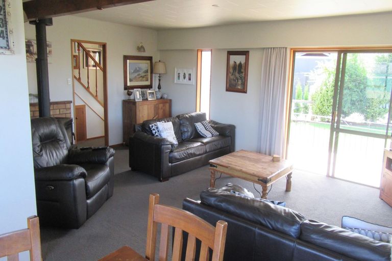 Photo of property in 201 Queen Street, Waimate, 7924