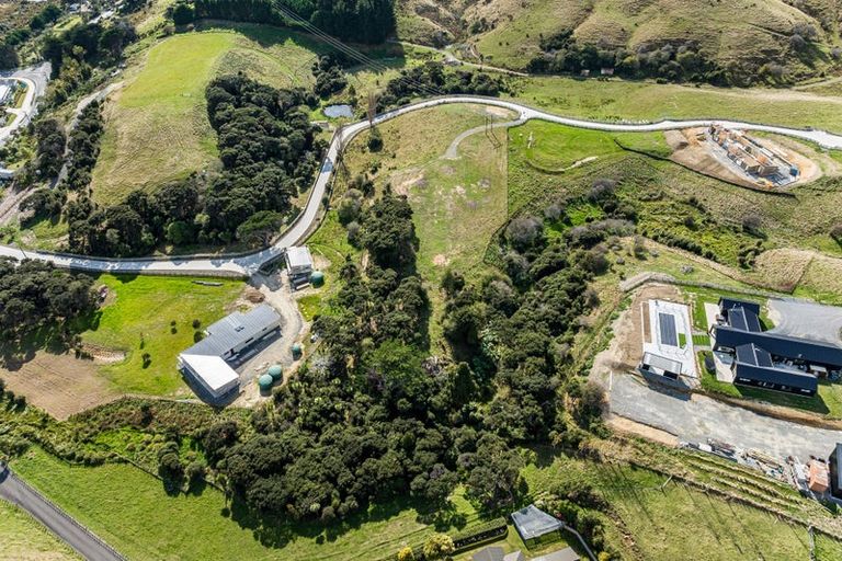 Photo of property in 4 Karamu Way, Pauatahanui, 5381