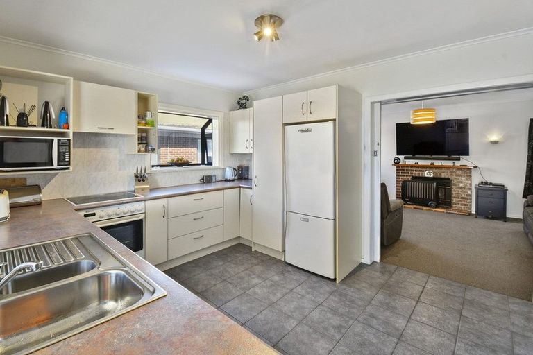 Photo of property in 19 Totara Road, Manurewa, Auckland, 2102