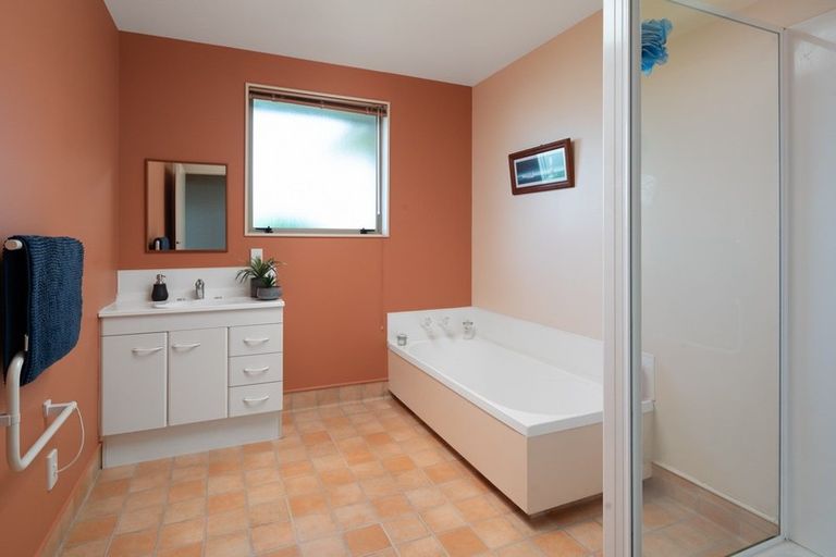 Photo of property in 3 Houghton Crescent, Redwoodtown, Blenheim, 7201