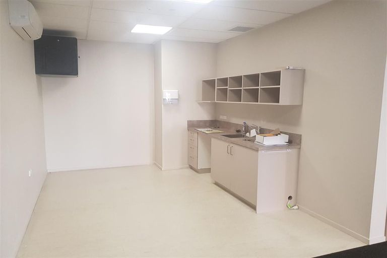 Photo of property in 3 Pukaki Road, Mangere, Auckland, 2022