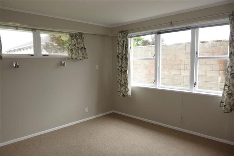 Photo of property in 13a Stamford Grove, Avalon, Lower Hutt, 5011