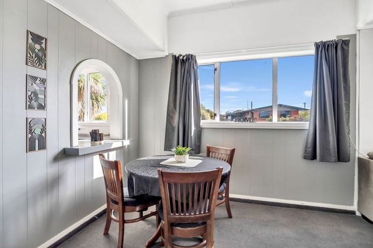 Photo of property in 14 Argyle Street, Balclutha, 9230