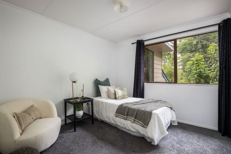 Photo of property in 121 Poplar Grove, Whalers Gate, New Plymouth, 4310