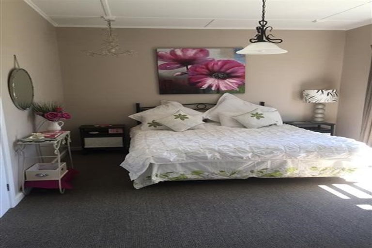 Photo of property in 20 Lee Road, Taradale, Napier, 4112