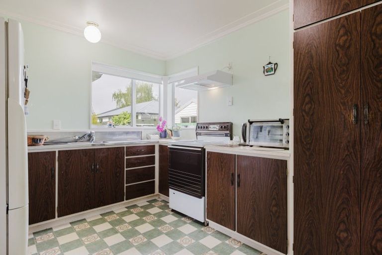 Photo of property in 18c Keeling Street, West End, Palmerston North, 4412
