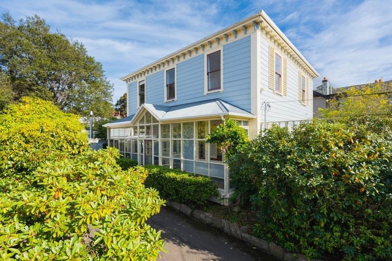 Photo of property in 32 Pacific Street, Roslyn, Dunedin, 9010