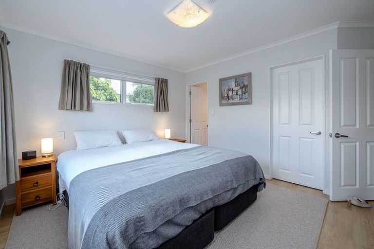 Photo of property in 28a Cotter Street, Greytown, 5712