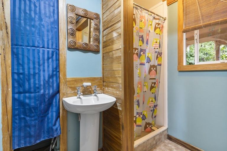 Photo of property in 215b Given Avenue, Whangamata, 3620