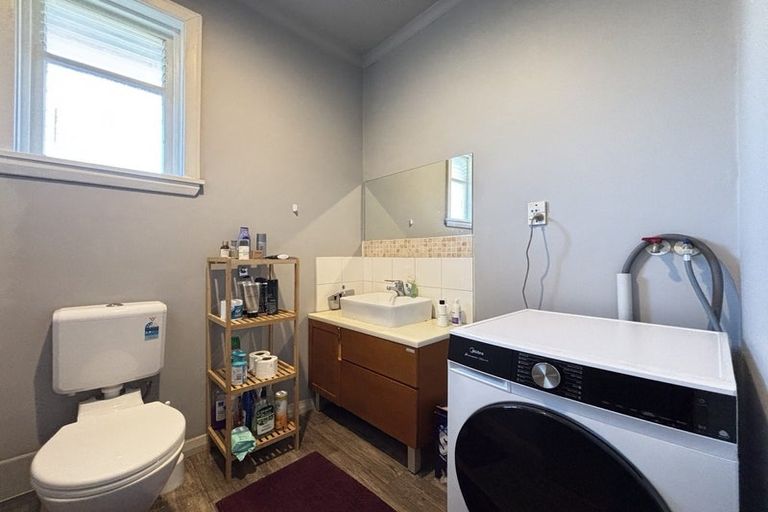 Photo of property in 71 Maidstone Road, Ilam, Christchurch, 8041