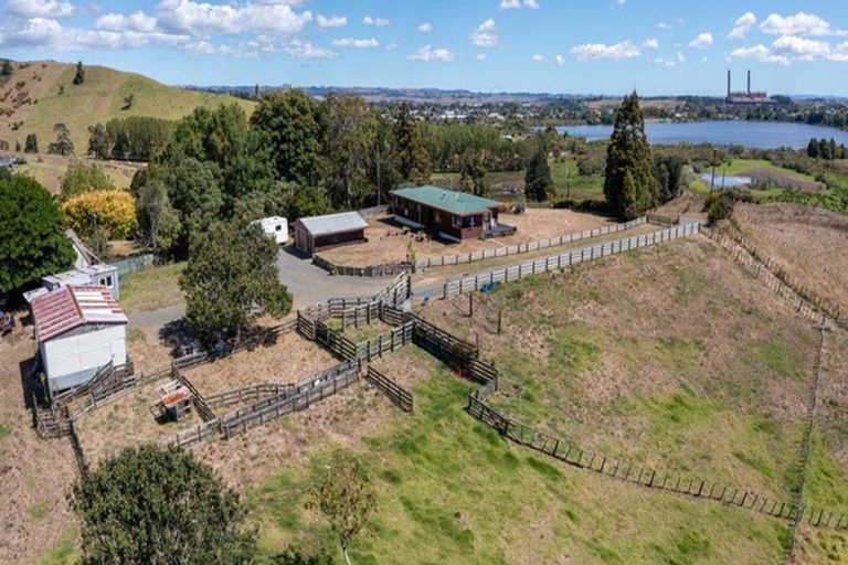 Photo of property in 222 Rayner Road, Huntly, 3700