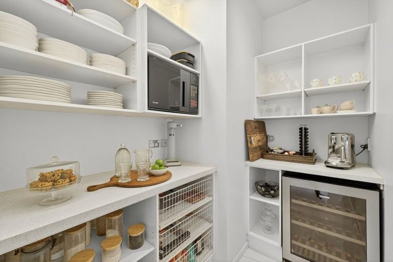 Photo of property in 35 Birkdale Drive, Shirley, Christchurch, 8061