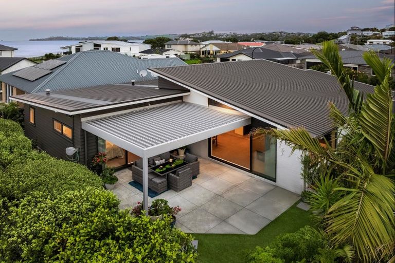 Photo of property in 6 Trevally Place, Snells Beach, 0920