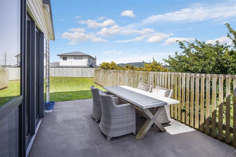 Photo of property in 185b Mark Avenue, Grenada Village, Wellington, 6037