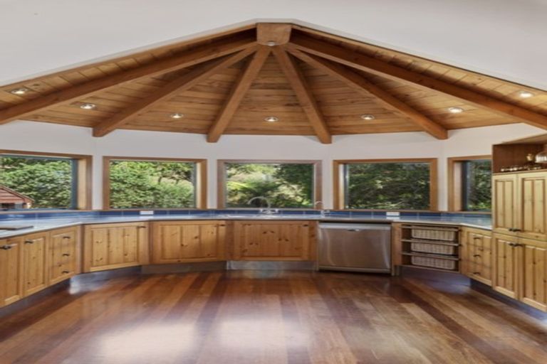 Photo of property in 310 Rapson Road, Kaukapakapa, 0871