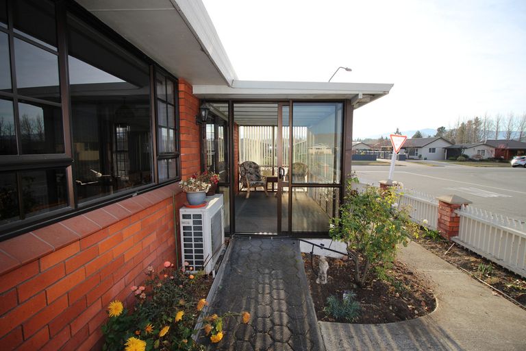 Photo of property in 3 Beresford Street, Alexandra, 9320