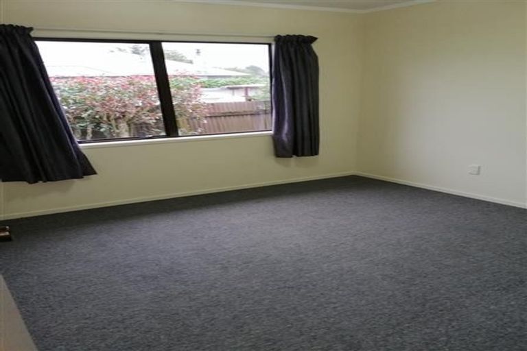 Photo of property in 1082a Fergusson Drive, Clouston Park, Upper Hutt, 5018